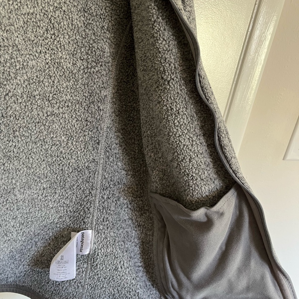 Patagonia Gray Full-Zip Fleece Jacket - Picture 5 of 7